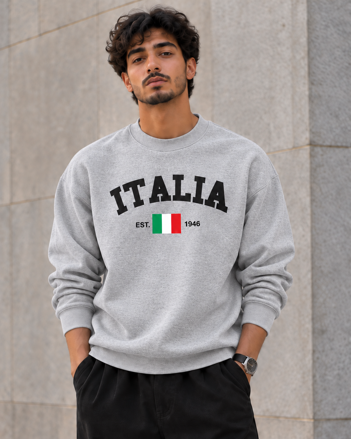 سويت شيرت قطن 100% بريميوم بطبعة Italia Varsity أمامية