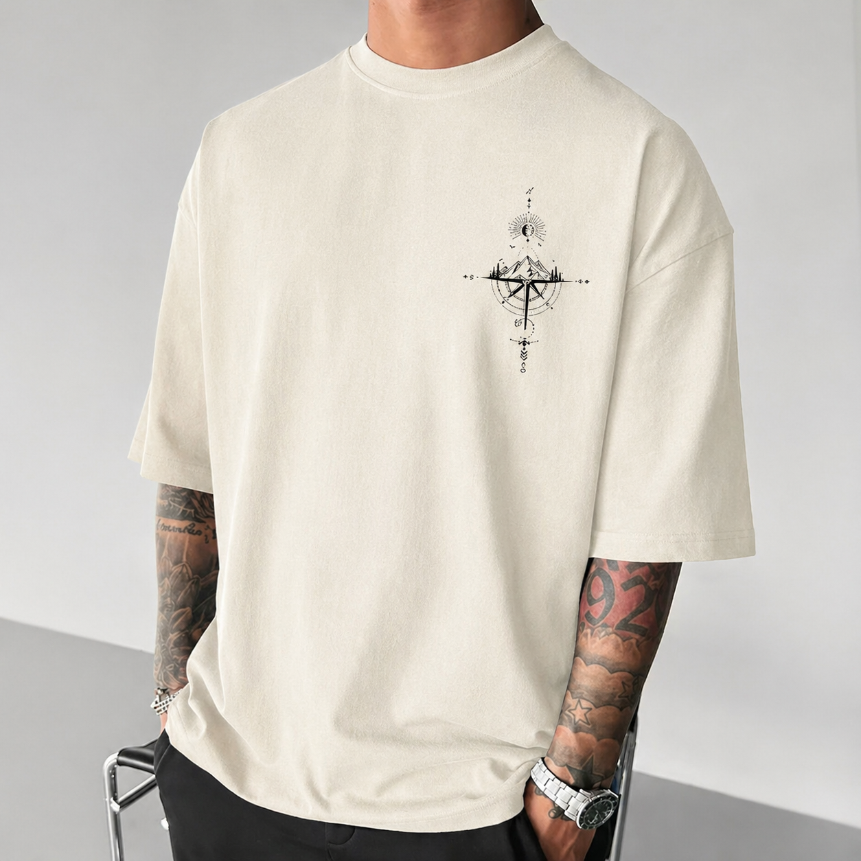 ILEERA® Premium Cotton Oversized Compass Art T-Shirt
