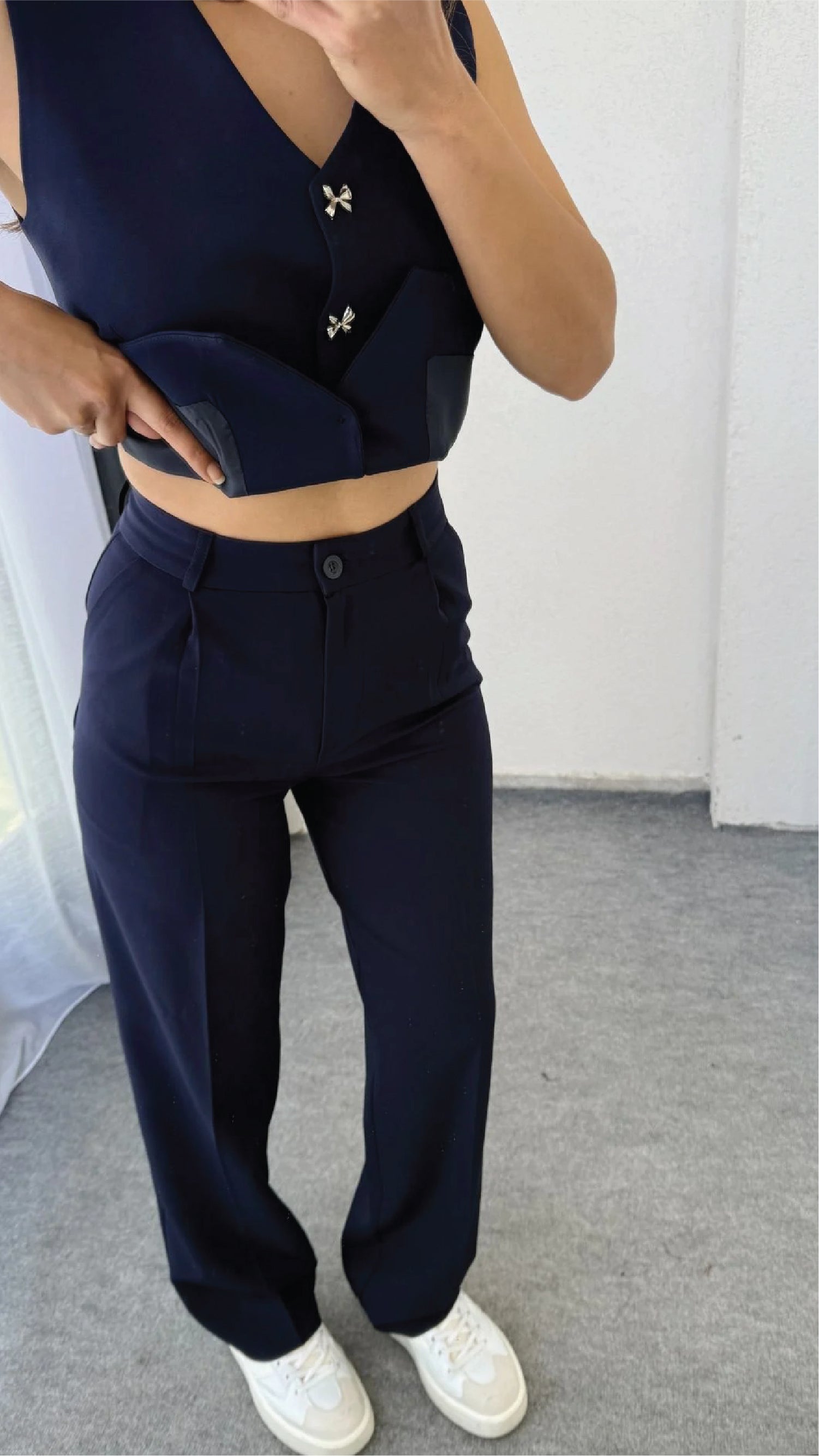 Noa Vest – Relaxed Chic