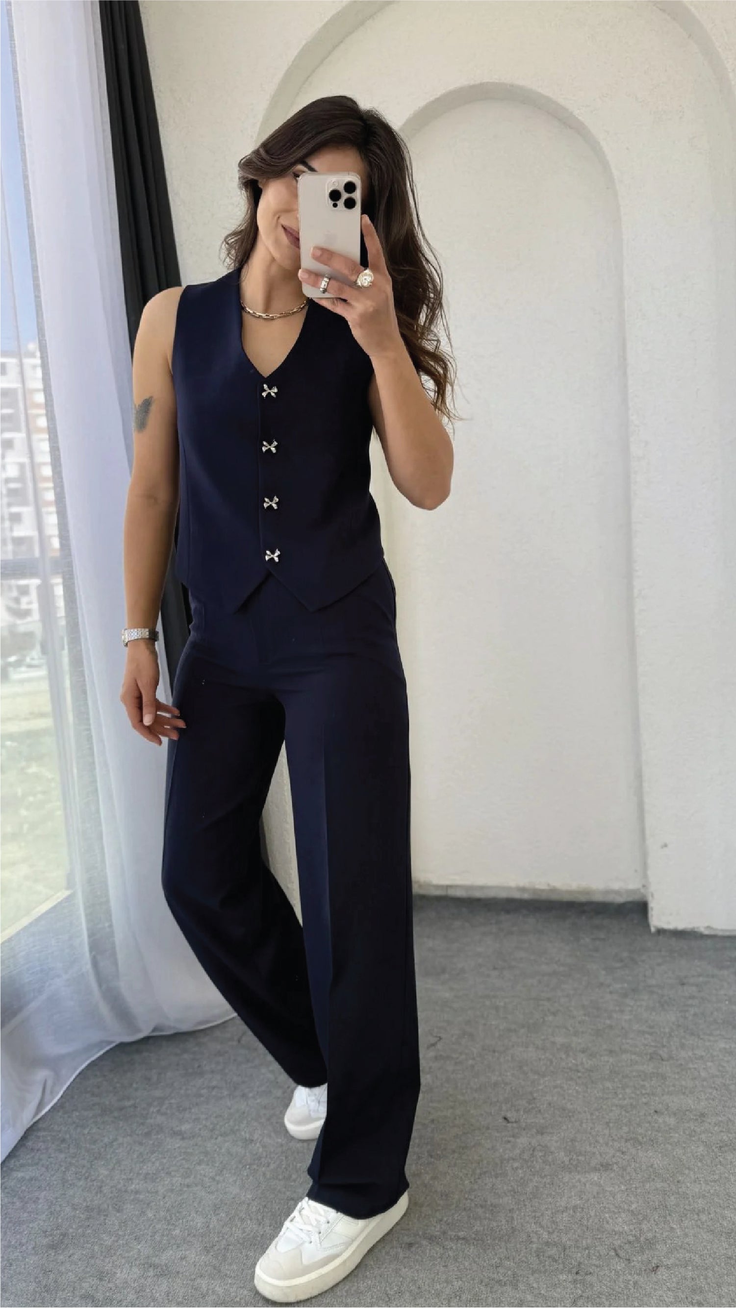Noa Vest – Relaxed Chic