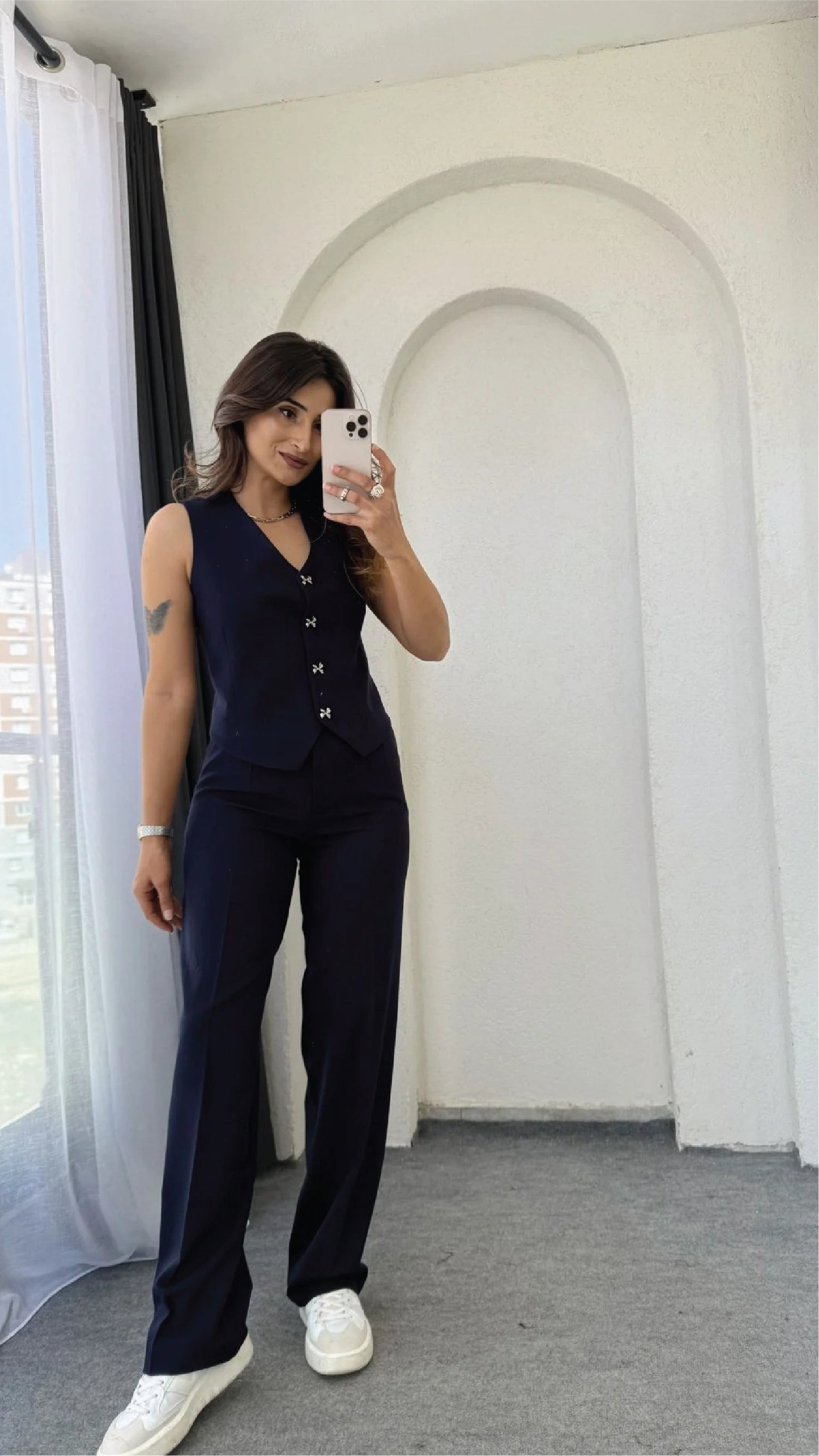 Noa Vest – Relaxed Chic