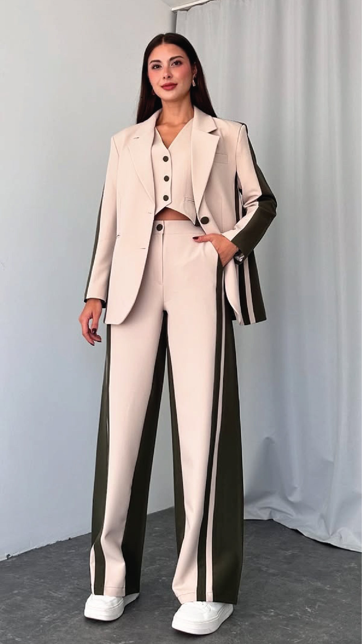 Celia Blazer – Everyday Luxe