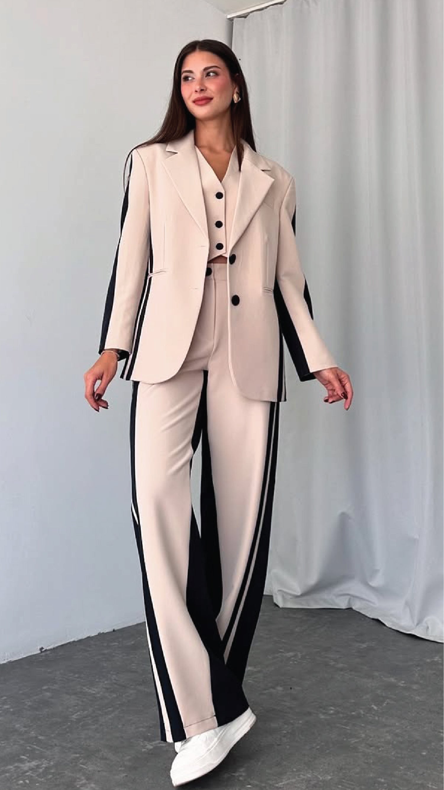 Celia Blazer – Everyday Luxe