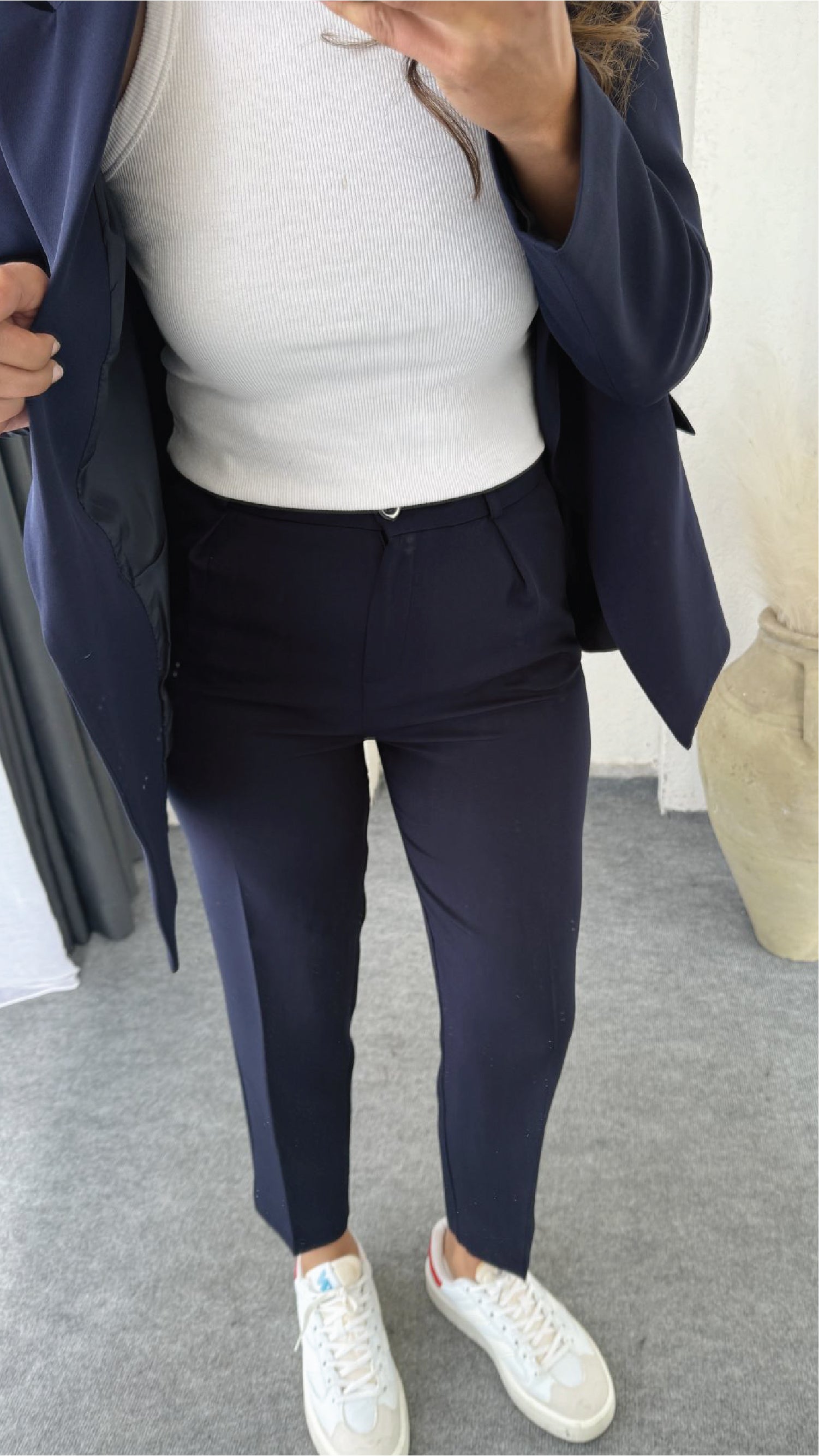 Selene Blazer – Modern Charm