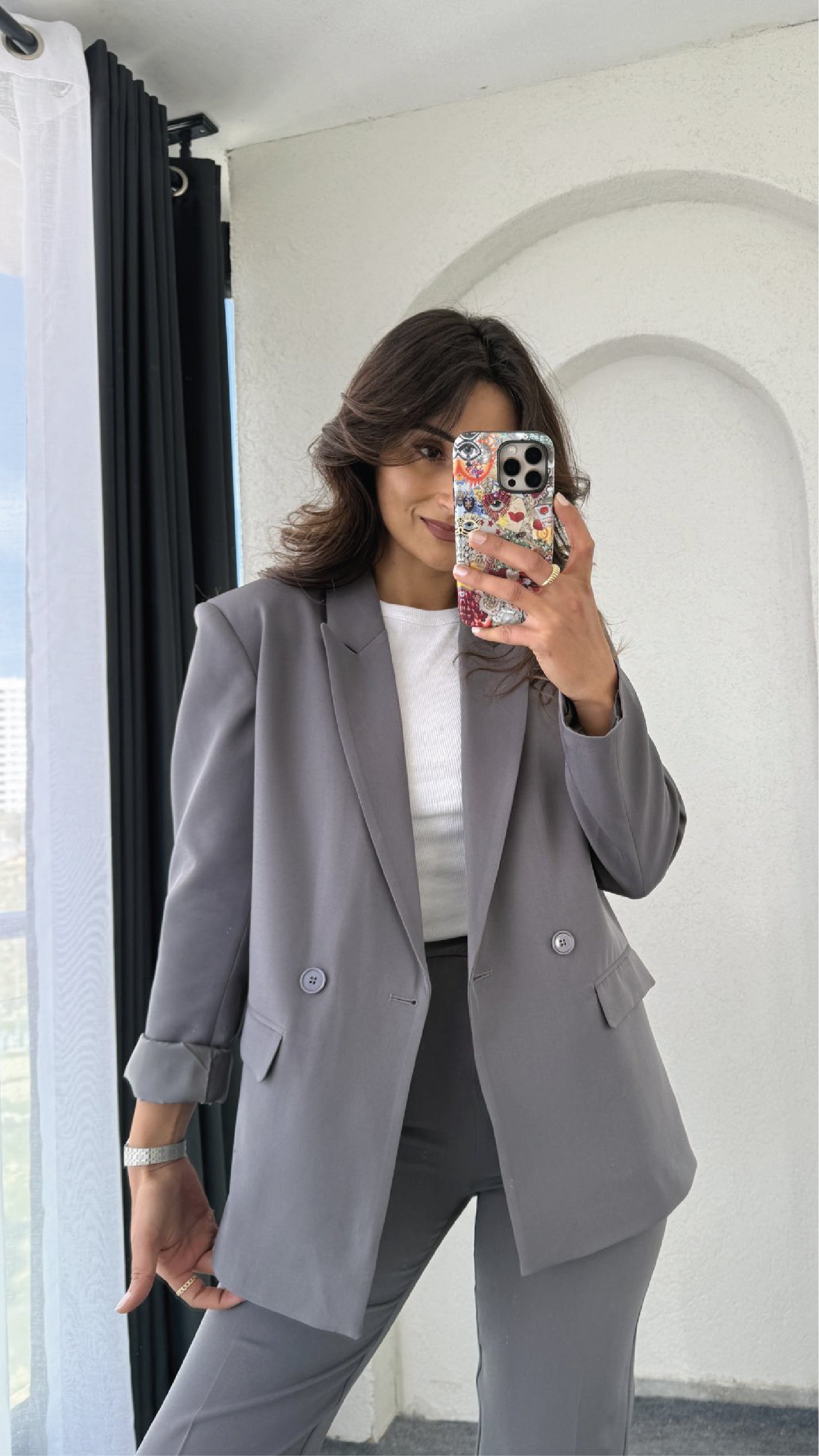 Selene Blazer – Modern Charm
