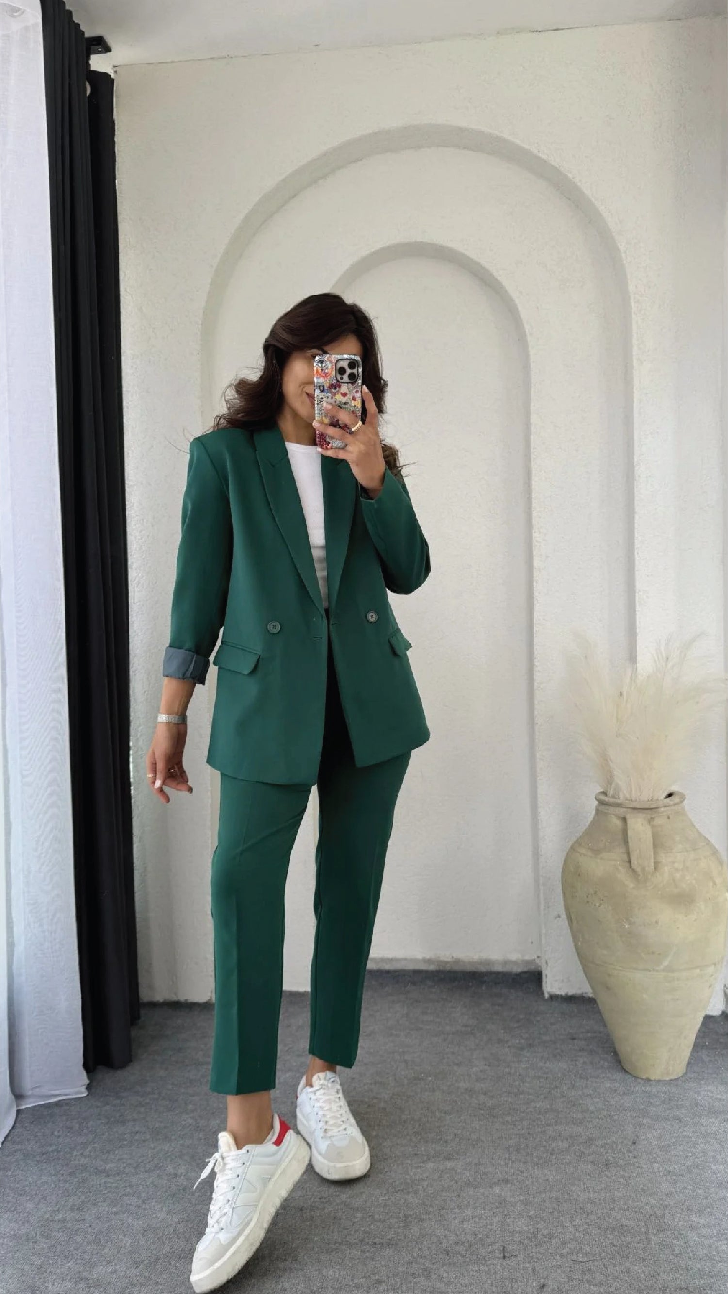 Selene Blazer – Modern Charm