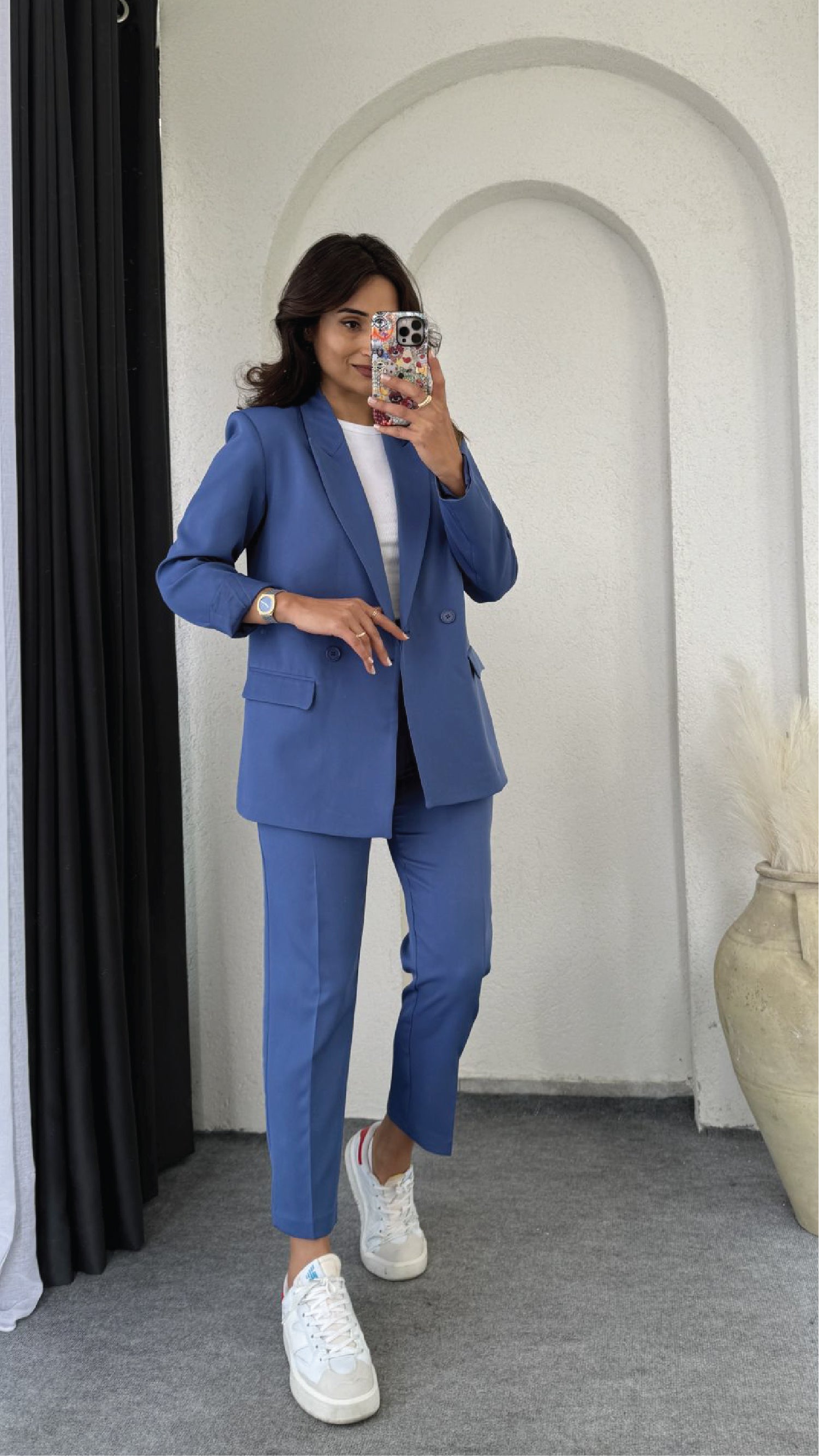 Selene Blazer – Modern Charm