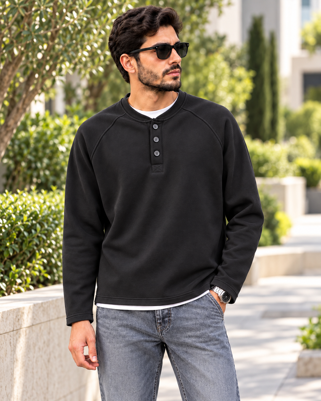 ILEERA® Essential Raglan Henley Sweatshirt