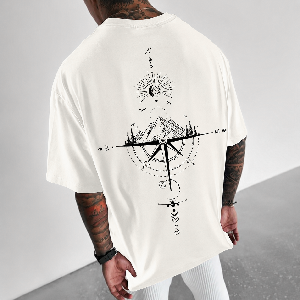ILEERA® Premium Cotton Oversized Compass Art T-Shirt