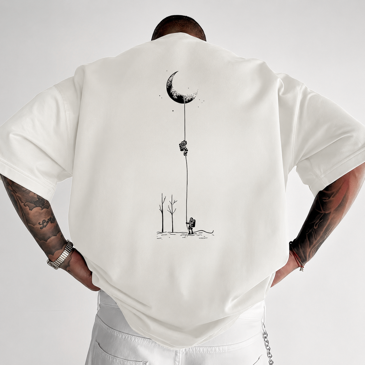 ILEERA® Premium Cotton Oversized Moon Graphic T-Shirt