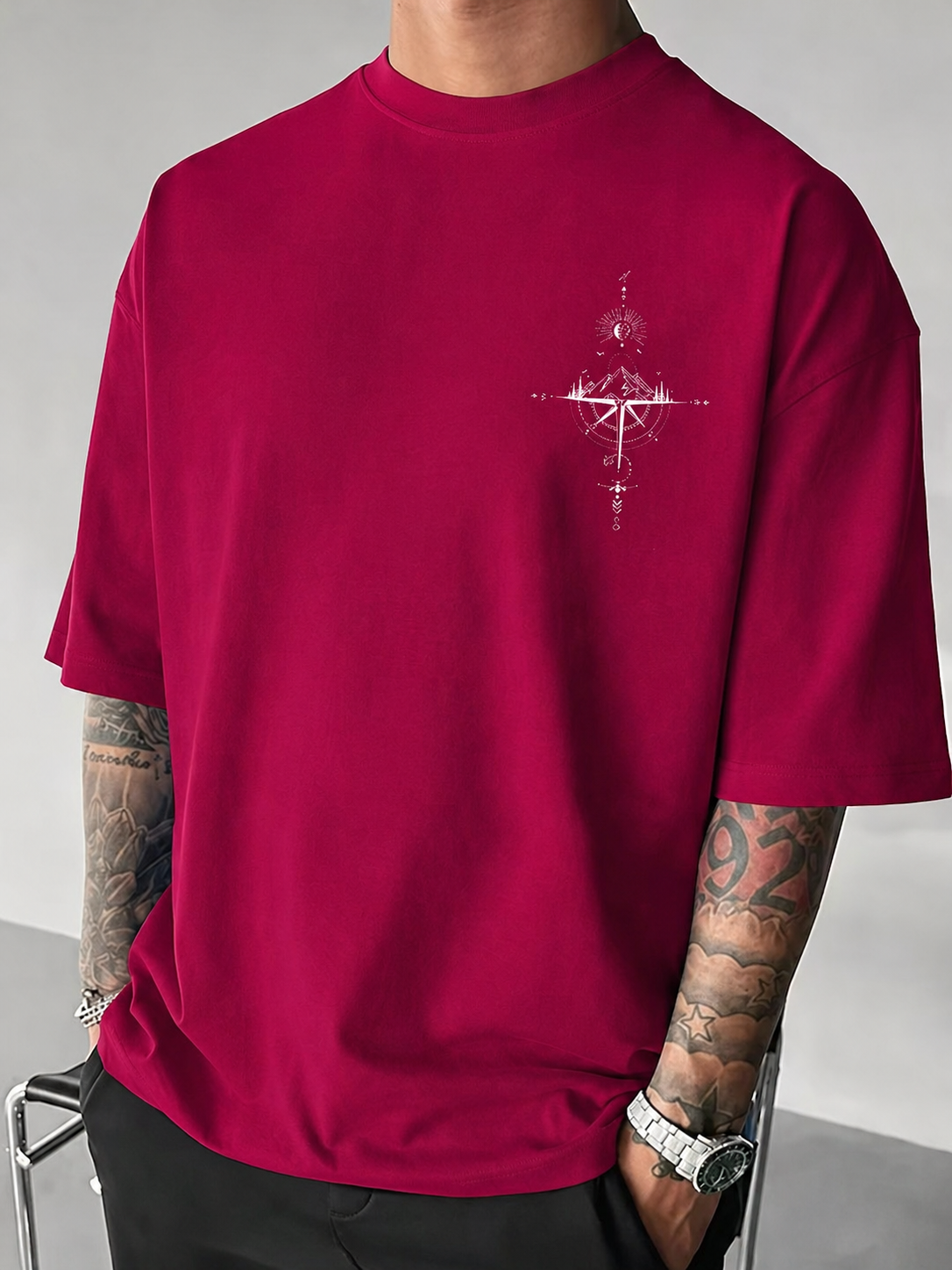 ILEERA® Premium Cotton Oversized Compass Art T-Shirt